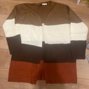 Boutique Striped Brown and Cream Cardigan with pockets.